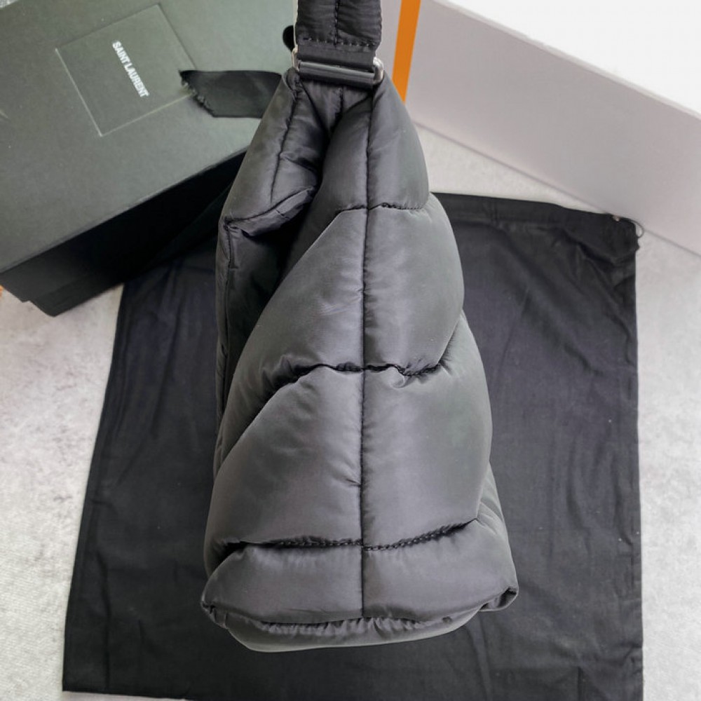 Ysl PUFFER MESSENGER BAG IN ECONYL REGENERATED NYLON 34x27x12cm 
