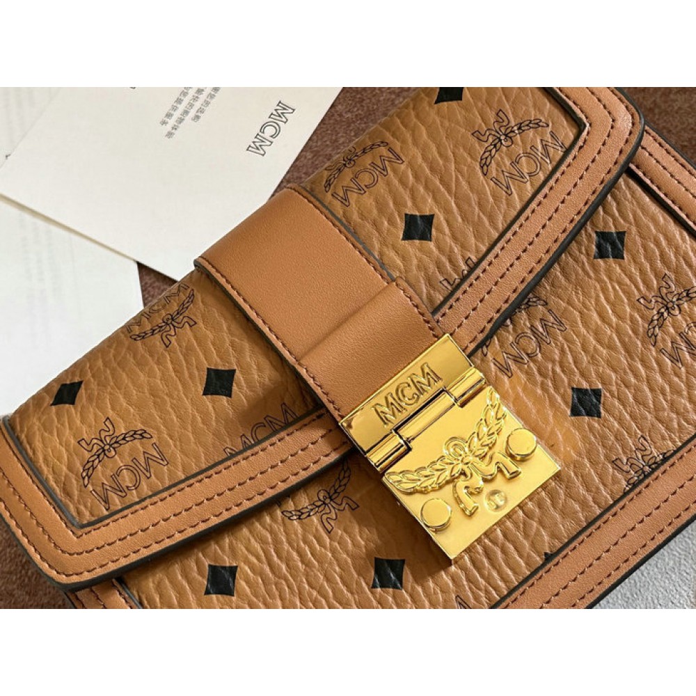 MCM TRACY SHOULDER BAG IN VISETOS 5.5 x 22.0 x 15.5 cm Bags