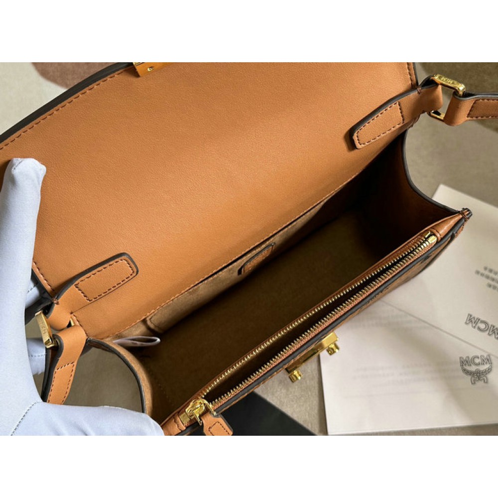 MCM TRACY SHOULDER BAG IN VISETOS 5.5 x 22.0 x 15.5 cm Bags