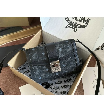 MCM TRACY SHOULDER BAG IN VISETOS 5.5 x 22.0 x 15.5 cm NOIR