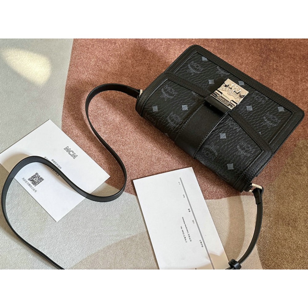 MCM TRACY SHOULDER BAG IN VISETOS 5.5 x 22.0 x 15.5 cm NOIR Bags