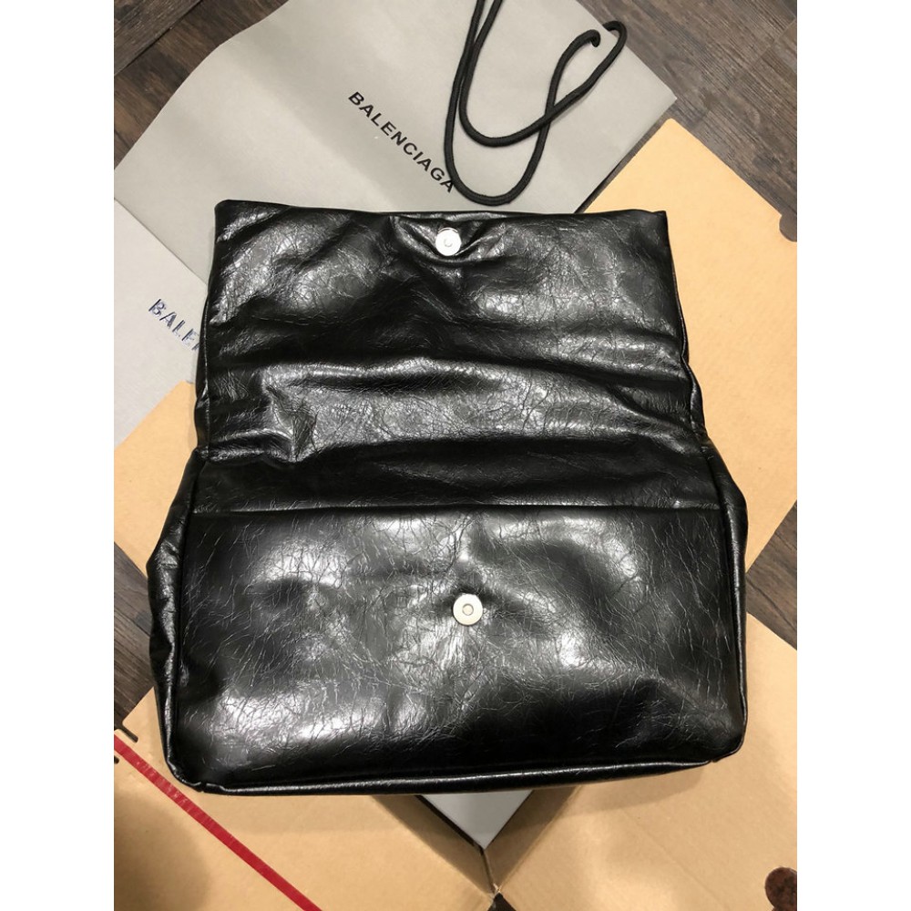 Balenciaga WOMEN'S MONACO MEDIUM CHAIN BAG IN BLACK silver Bags