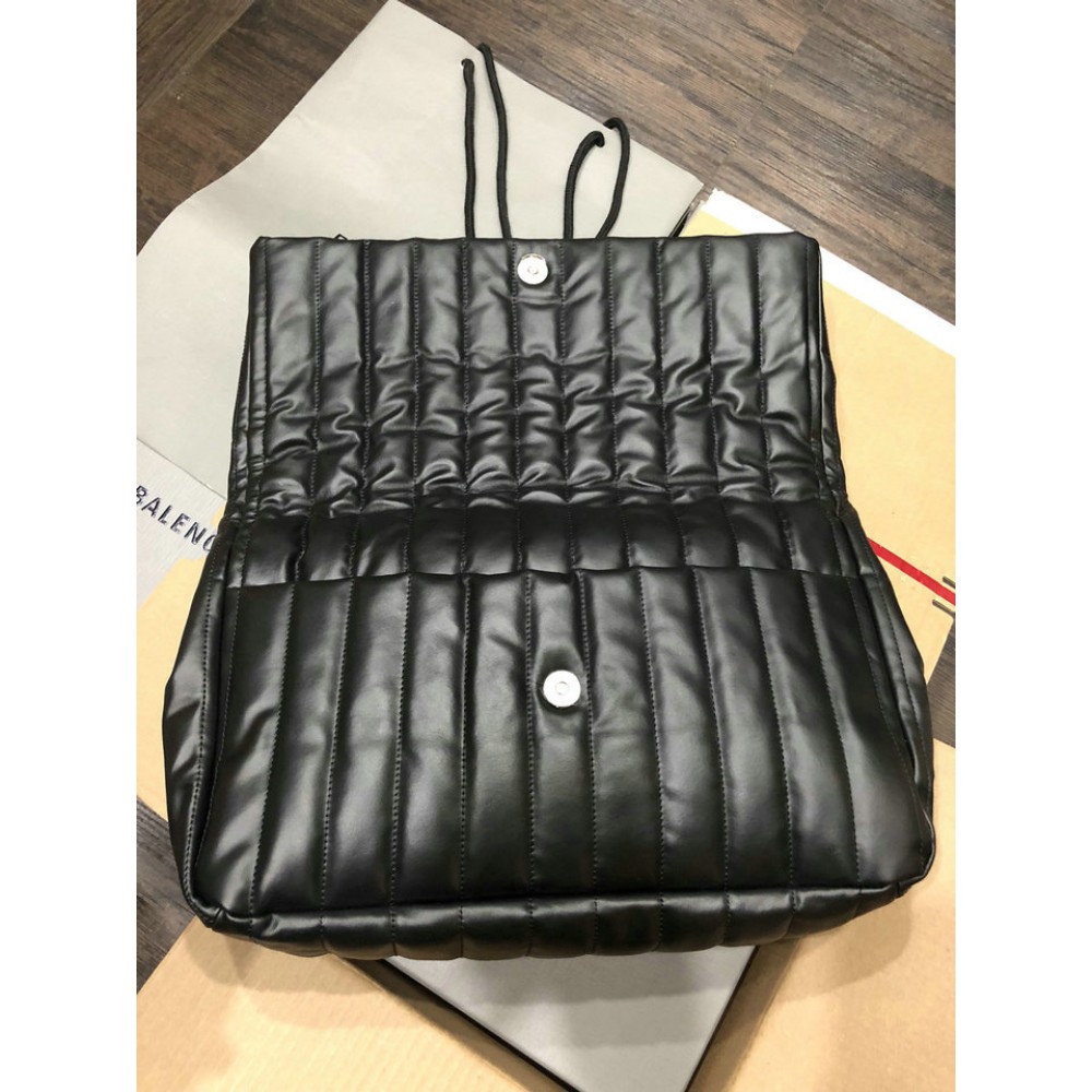 Balenciaga MONACO MEDIUM CHAIN BAG QUILTED IN black 32.5x22x9.9cm Bags