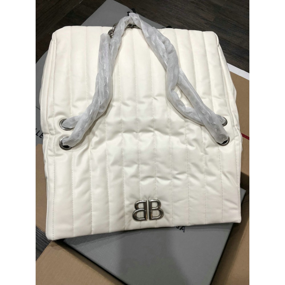 Balenciaga MONACO MEDIUM CHAIN BAG QUILTED IN OFF WHITE 32.5x22x9.9cm Bags