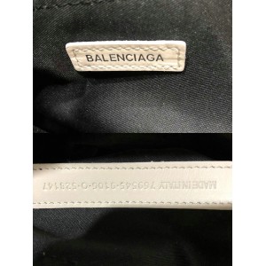 Balenciaga MONACO MEDIUM CHAIN BAG QUILTED IN OFF WHITE 32.5x22x9.9cm Bags