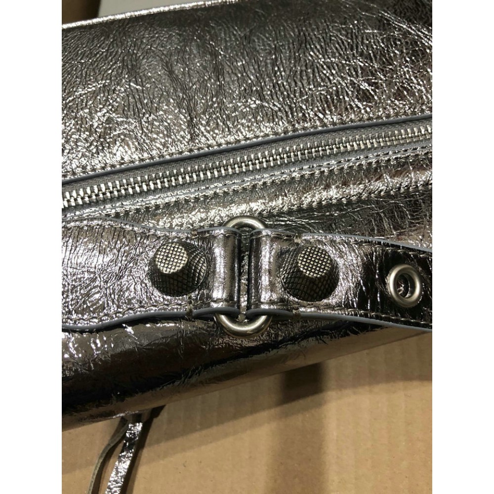 Balenciaga LE CAGOLE SMALL SLING BAG IN METALLIZED IN SILVER 30x 14 x 4.5cm Bags
