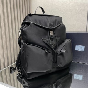 Prada Re-Nylon and leather backpack 38x42x18cm Bags