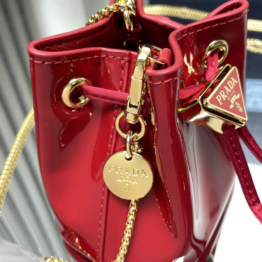 Prada Patent leather mini-pouch 9x9x6cm 1NR016 Bags