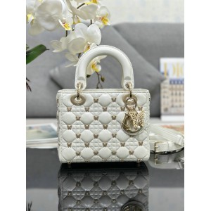 Dior small Lady Dior Bag white Cannage Lambskin with Gold-Finish Butterfly Studs 20cm Bags