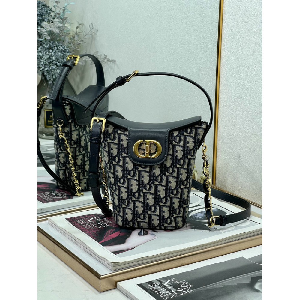 Dior 17x18x8 cm montaigne 30 Bags