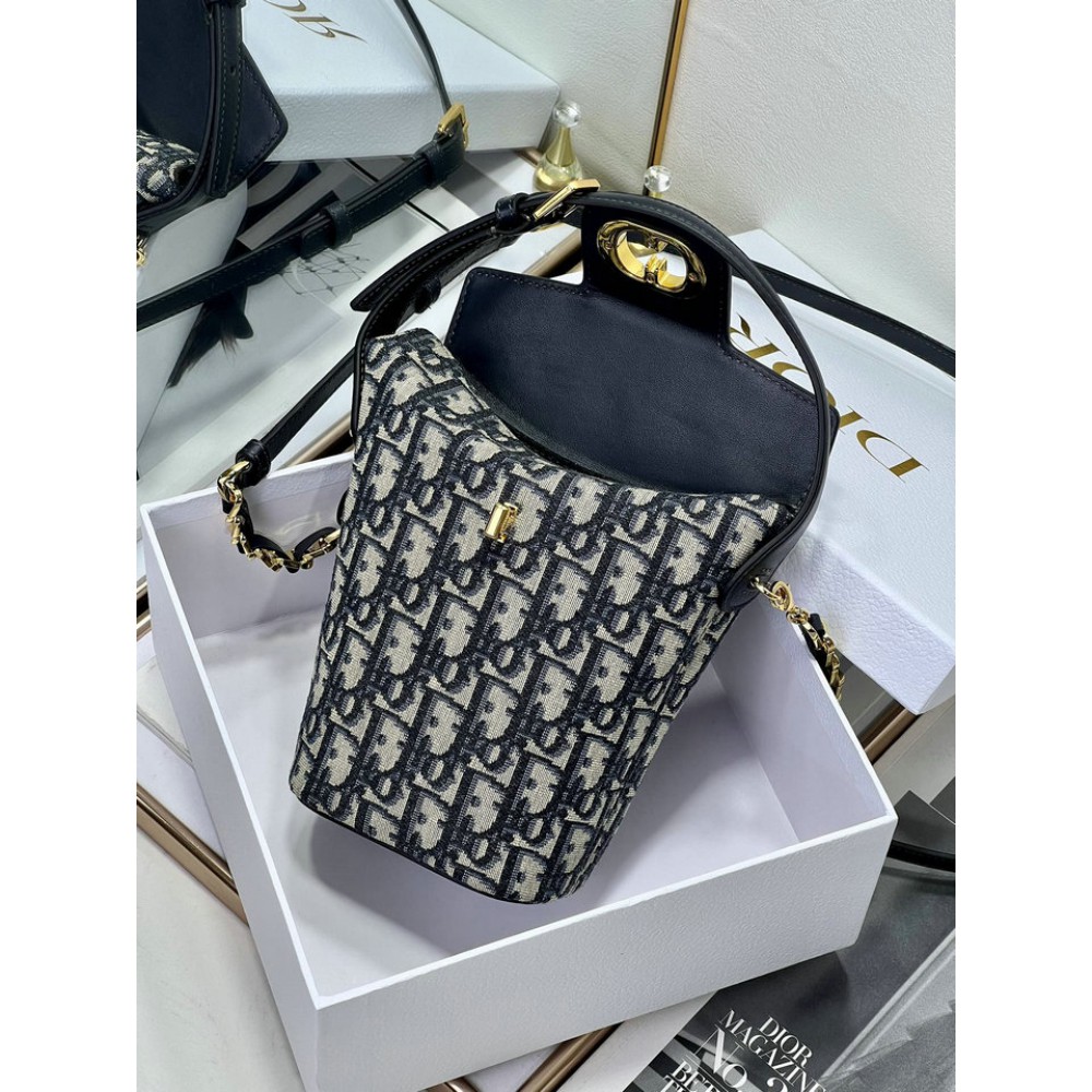 Dior 17x18x8 cm montaigne 30 Bags