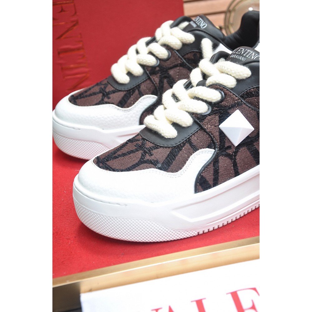 Valentino sneakers 36-45 Shoes
