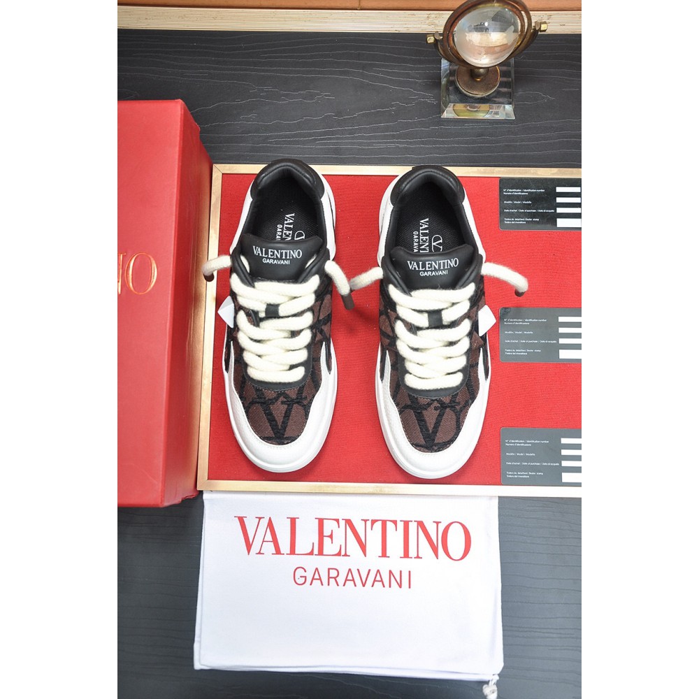 Valentino sneakers 36-45 Shoes