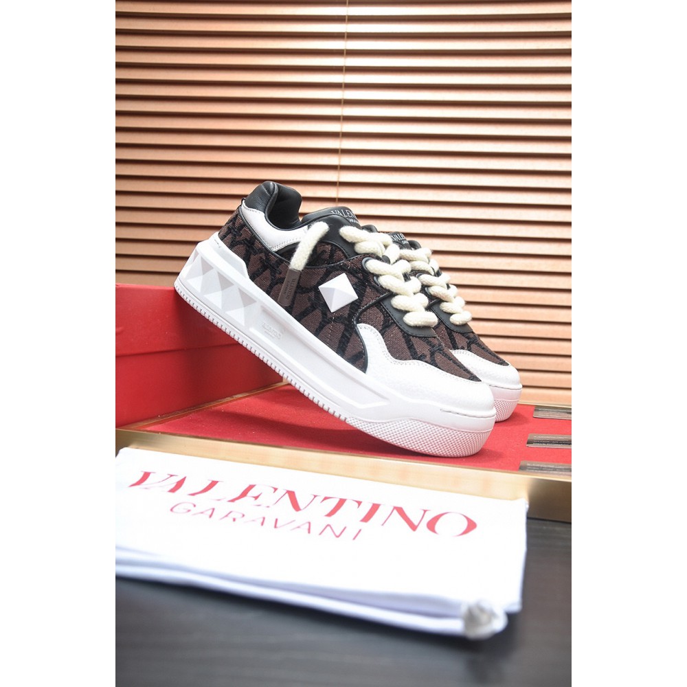 Valentino sneakers 36-45 Shoes