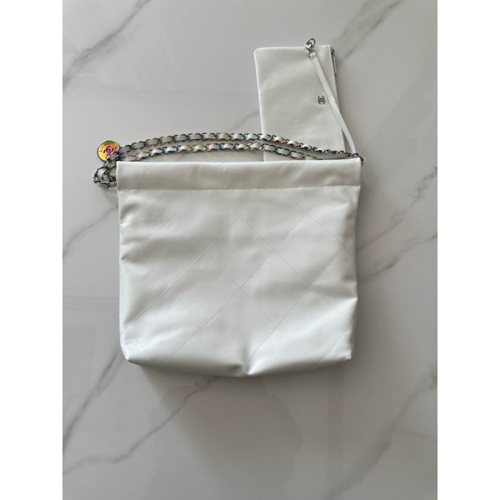 Chanel22 35x37x7cm white Bags