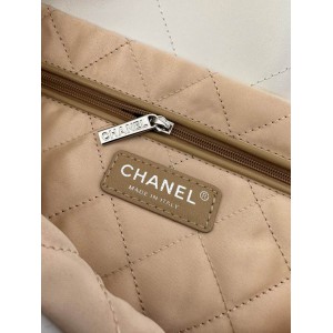 Chanel22 35x37x7cm white Bags