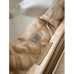 Chanel22 35x37x7cm white Bags