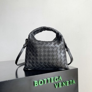 Bottega veneta Hop mini leather bag 25.5x14.5x11cm Bags