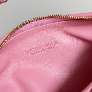 Bottega veneta jodie candy size 23x15x5cm Bags
