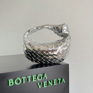 Bottega veneta jodie candy size 23x15x5cm Bags