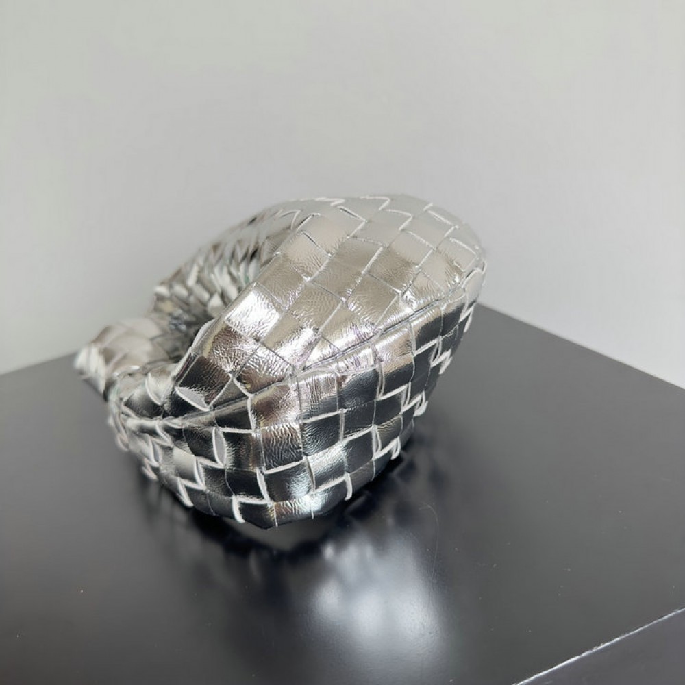 Bottega veneta jodie candy size 23x15x5cm Bags