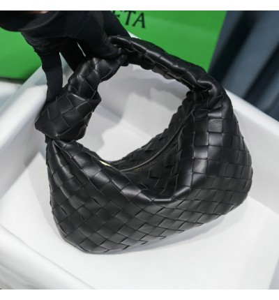 Bottega veneta jodie candy size 23x15x5cm