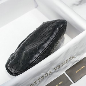 Bottega veneta jodie candy size 23x15x5cm Bags