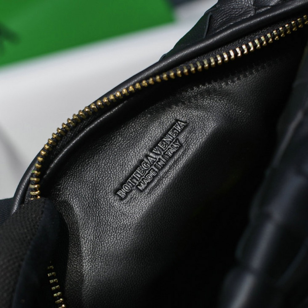 Bottega veneta jodie candy size 23x15x5cm Bags