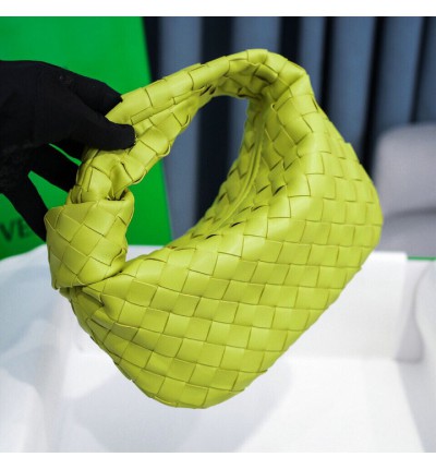 Bottega veneta jodie candy size 23x15x5cm