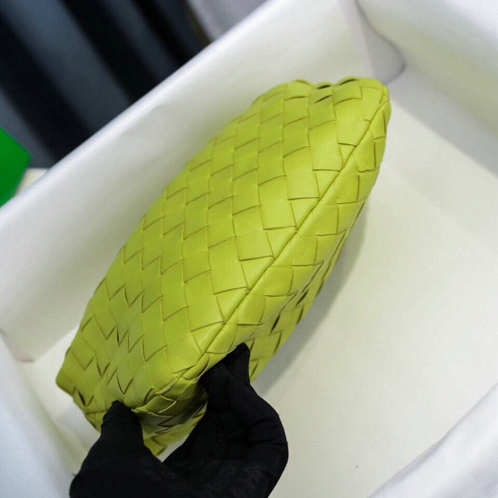 Bottega veneta jodie candy size 23x15x5cm Bags