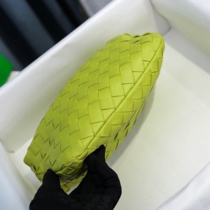 Bottega veneta jodie candy size 23x15x5cm Bags