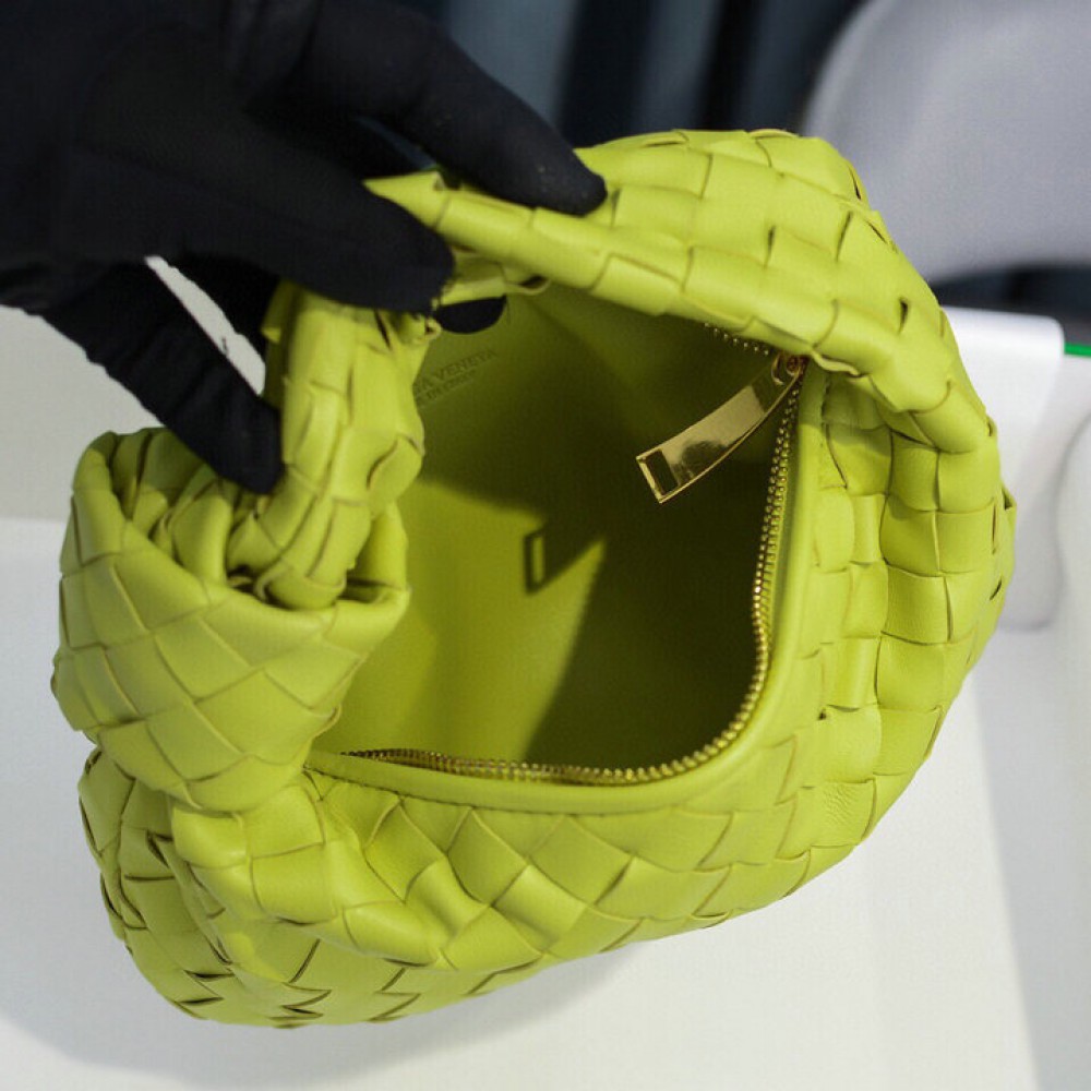 Bottega veneta jodie candy size 23x15x5cm Bags