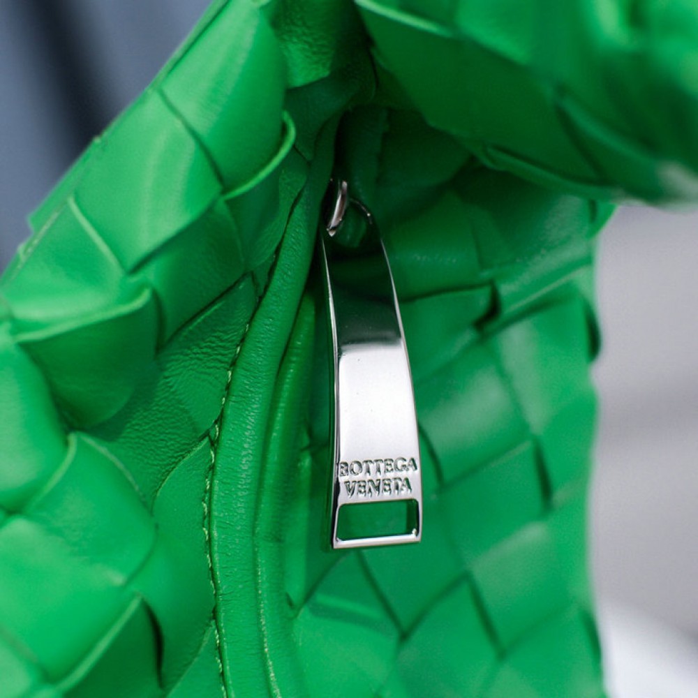 Bottega veneta jodie candy size 23x15x5cm Bags