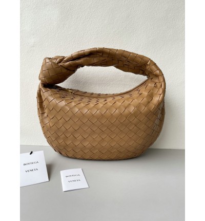Bottega veneta jodie teen size 36x21cm