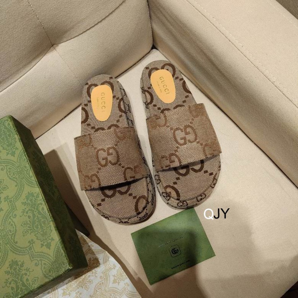 Gucci GG Maxi canvas platform slides 36-44 Shoes