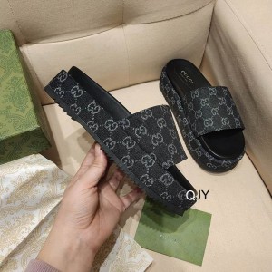 Gucci GG canvas platform slides 36-44 Shoes