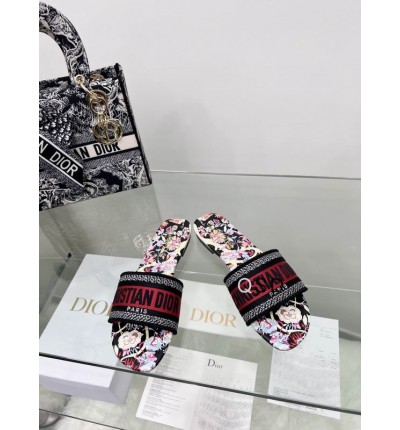 Dior slides 36-42