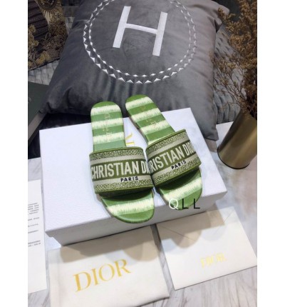 Dior slides 36-42