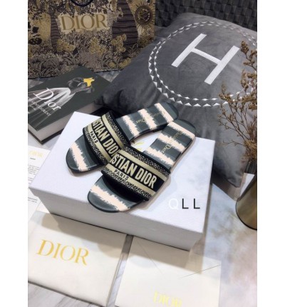 Dior slides 36-42