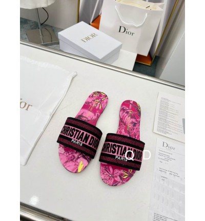 Dior slides 36-42