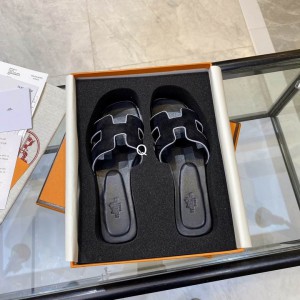Hermes slides 36-42 Shoes