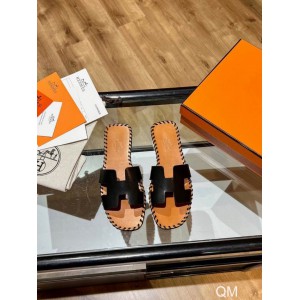 Hermes slides 36-42 Shoes
