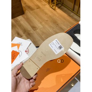 Hermes slides 36-42 Shoes