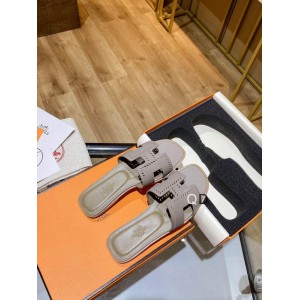 Hermes slides 36-42 Shoes