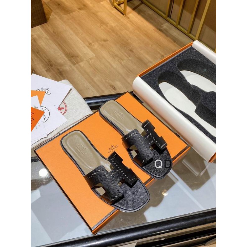 Hermes slides 36-42 Shoes