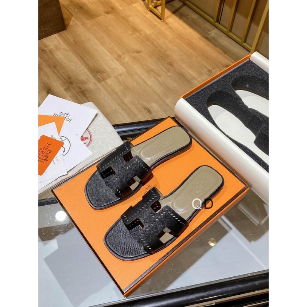 Hermes slides 36-42 Shoes
