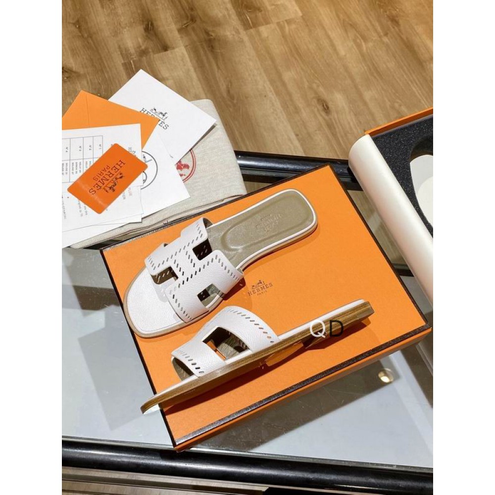 Hermes slides 36-42 Shoes