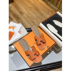Hermes slides 36-42 Shoes