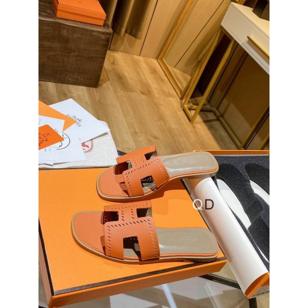 Hermes slides 36-42 Shoes