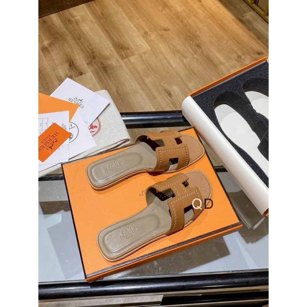 Hermes slides 36-42 Shoes